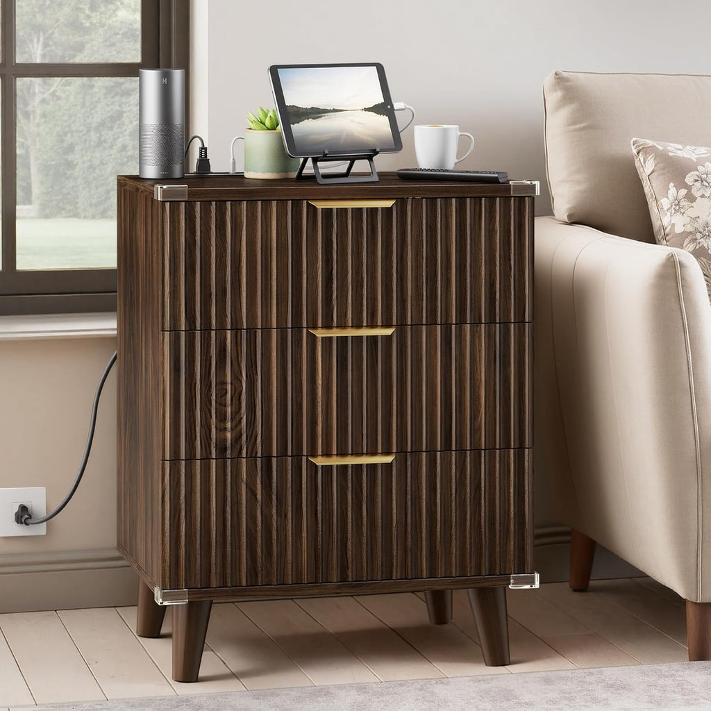 Miucore Walnut Fluted nightstands Set of 2, 20 inch Modern Nightstand with Charging Station Wood Bedside End Table with 3 Large Storage Drawers, Tall Side Table for Bedroom Sofa Office