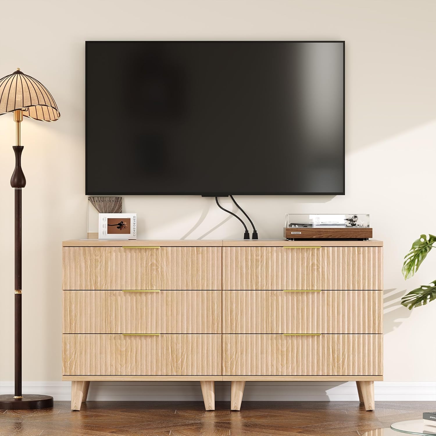 Miucore Fluted nightstands Set of 2, 20 inch Modern Nightstand with Charging Station Wood Bedside End Table with 3 Large Storage Drawers, Tall Side Table for Bedroom Sofa Office Oak Natural